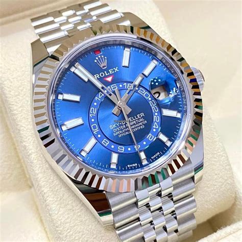 rolex blue sky dweller jubilee|rolex occasion sky dweller.